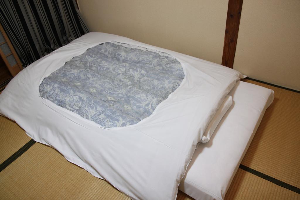 Chizuru Ryokan Hiroshima Exterior photo