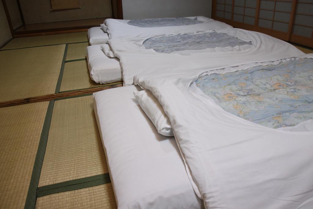 Chizuru Ryokan Hiroshima Exterior photo